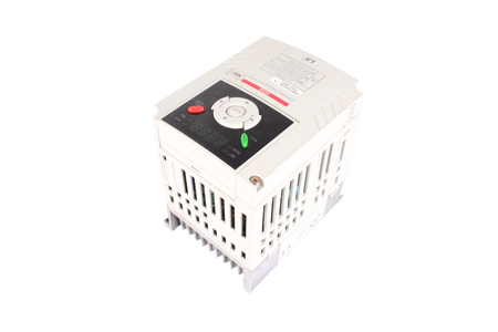 SV015IG5A-4 LS INDUSTRIAL SYSTEMS