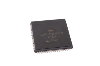 MC68HC11F1CFN2 MOTOROLA