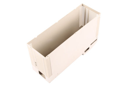 CVST21023 YASKAWA CIMR-MR5N47P5 CAJA