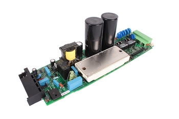 UT15 CONTROL TECHNIQUES 03.007004-1024 AVERIADO - PARA PIEZAS