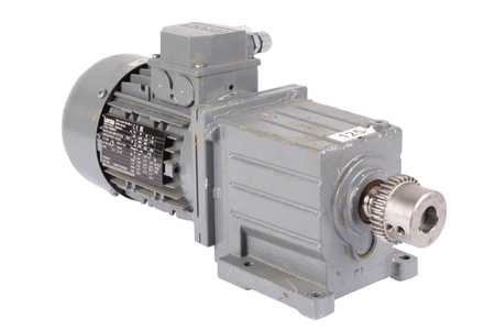 GST04-2MVBR071C42 LENZE