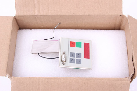 6SE7090-0XX84-2FA0 SIEMENS SIMOVERT CONTROL Y PANEL DE CONTROL