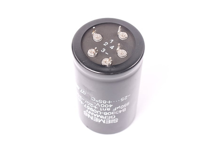 CONDENSADOR B43306-U0957-M1 SIEMENS 950UF, 400VDC