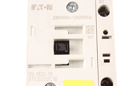 DILM32-10 EATON 24-27VDC 600V, 40A CONTACTOS PRINCIPALES