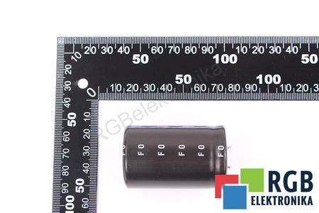 CONDENSADOR B43303-A687-M90 SIEMENS 680UF, 400VDC