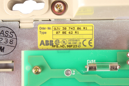 07BE62R1 ABB REJILLA