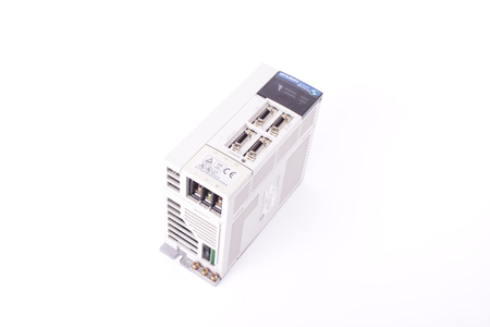 MR-J2S-40A MITSUBISHI ELECTRIC MELSERVO