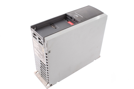 FC-302P2K2T2E20H2XGXXXXSXXXXAXBXCXXXXDX DANFOSS 131B0303 VLT