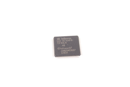 SAK-XE164FM-72F80LR AB INFINEON