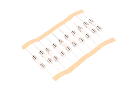 FUSIBLE CILÍNDRICO CERÁMICO DE ACCIÓN RETARDADA 0215002.MRET1P LITTELFUSE 250V, 2A, 5X20MM, 10PCS