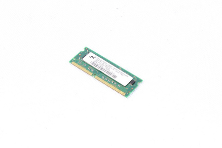 MT4LSDT464HY-133G4 MICRON 32MB