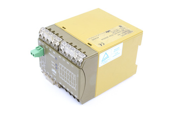 PZE/7 PILZ 474050 RELEVO DE SEGURIDAD