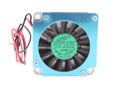 AB3505LX-QB0-LF ADDA 35X35X7MM, 5V VENTILADOR