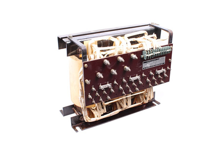 TB740-037K MITSUBISHI ELECTRIC TRANSFORMADOR