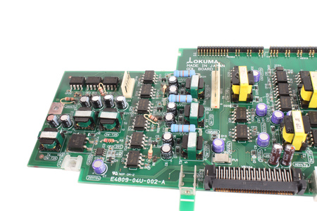 E4809-04U-002-A OKUMA AVERIADO - PARA PIEZAS