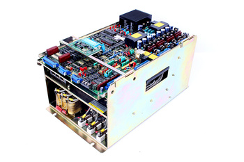 A06B-6044-H008 FANUC AC SPINDLE SERVO UNIT