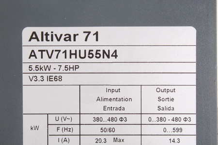 ATV71HU55N4 SCHNEIDER ELECTRIC ALTIVAR 71