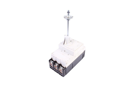 NZM3 MOELLER SECCIONADOR