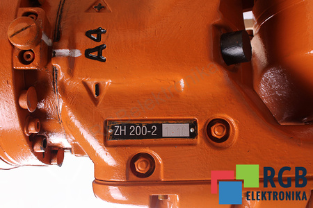 ZH200-2 KUKA MUÑECA DEL ROBOT