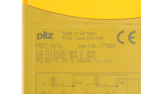 PNOZ MS1P PILZ 773800 RELEVO DE SEGURIDAD