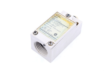 D4D OMRON INTERRUPTOR DE LÍMITE