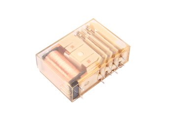 HDZ-468-1010 HENGSTLER 240V, 6A RELÉ