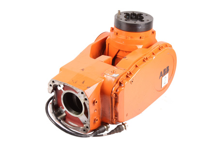 3HAC0694-2/2 ABB IRB6400R/2.5-150 MUÑECA DEL ROBOT