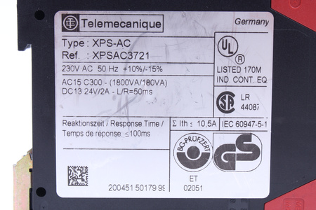 XPS-AC TELEMECANIQUE XPSAC3721 RELEVO DE SEGURIDAD