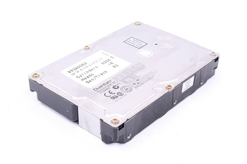 EX32A013 QUANTUM FIREBALL 3.5" 3.2GB IDE