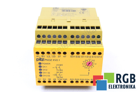 PNOZXV2.1 PILZ 774520 RELEVO DE SEGURIDAD