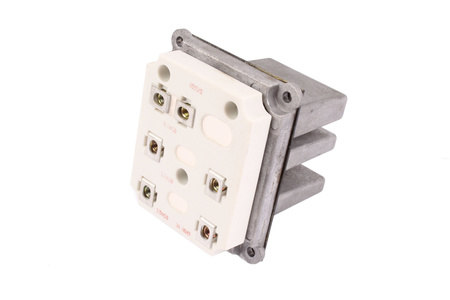 RESISTENCIA 0355/C IWAKI 6.1 MILIOHM 7.7 MILIOHM 7.7 MILIOHM