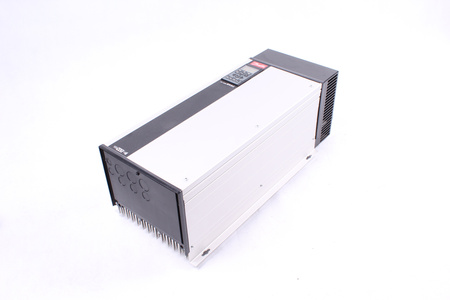 VLT6022HT4C54STR3DLF00A00C0 DANFOSS VLT6000 HVAC