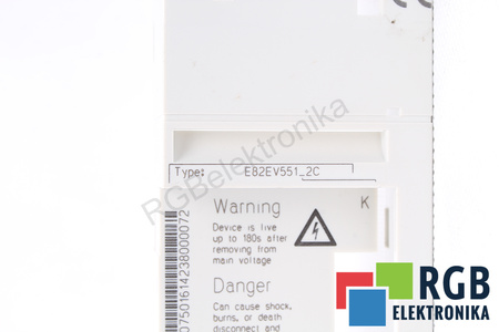 E82EV5512C LENZE FRENTE DE LA CAJA