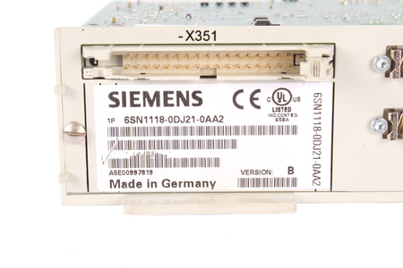 6SN1118-0DJ21-0AA2 SIEMENS CONTROL BLOCK SIMODRIVE