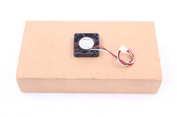 1604KL-04W-B39 NMB TECHNOLOGIES B02 40X40X10MM, 12V, 0.09A VENTILADOR