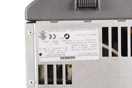 6SE6440-2UC31-8EA1 SIEMENS MICROMASTER 440