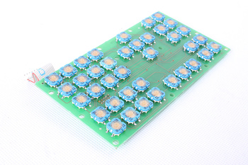 5.40 552.961-002 RAFI TECLADO