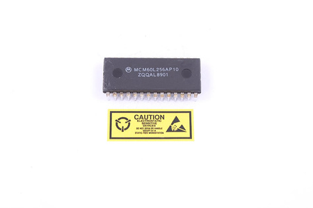 MCM60L256AP10 MOTOROLA