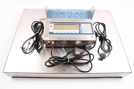 D00-09-004 BIZERBA WAGA I TERMINAL WAGOWY AVERIADO - PARA PIEZAS