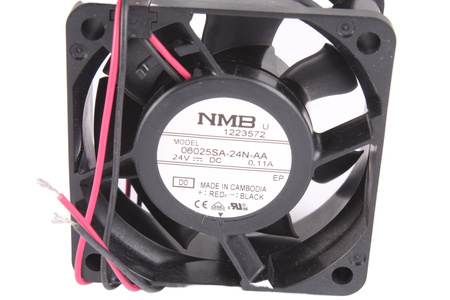 06025SA-24N-AA NMB TECHNOLOGIES 60X60X25MM, 24V VENTILADOR