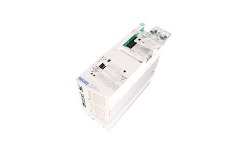 E82EV751_2C LENZE ID.-NO.:13127093