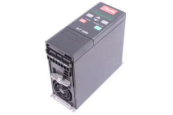 VLT2807PS2B20STR1DBF00A00 DANFOSS VLT2800 195N0027