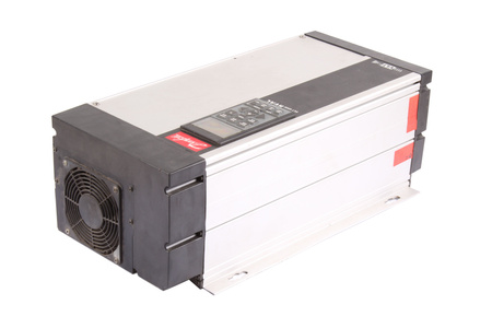 VLT6006HT4C54STR3DLF00 DANFOSS 175Z7051