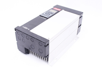 VLT6004HT4C54STR3DLF00 DANFOSS VLT6000 HVAC 175Z7049