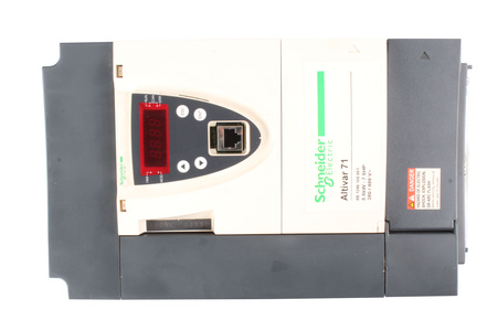 ATV71HU55N4 SCHNEIDER ELECTRIC ALTIVAR 71