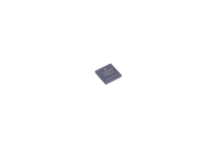 LCMXO256C-4MN0C-3I LATTICE