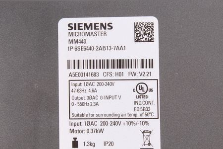 6SE6440-2AB13-7AA1 SIEMENS MICROMASTER MM440