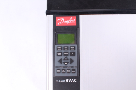 VLT6022HT4C54STR3DLF00A00C0 DANFOSS VLT6000 HVAC