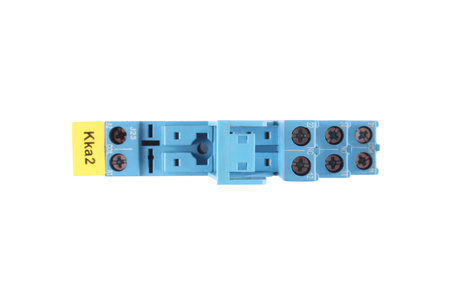 FINDER TYPE 95.05 FINDER 250V, 10A BASE DE RELEVOS