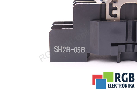 SH2B-05B IZUMI ZÓCALO DE RELÉ